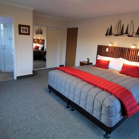 Labyrinth Gardens Guest House Takaka Extérieur photo