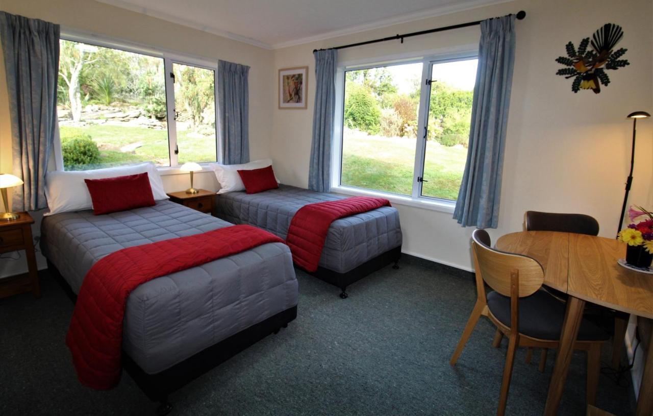 Labyrinth Gardens Guest House Takaka Extérieur photo
