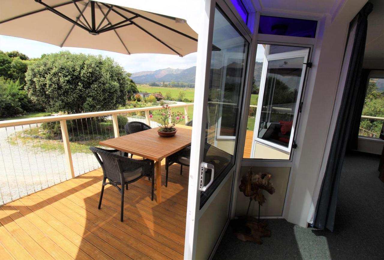 Labyrinth Gardens Guest House Takaka Extérieur photo