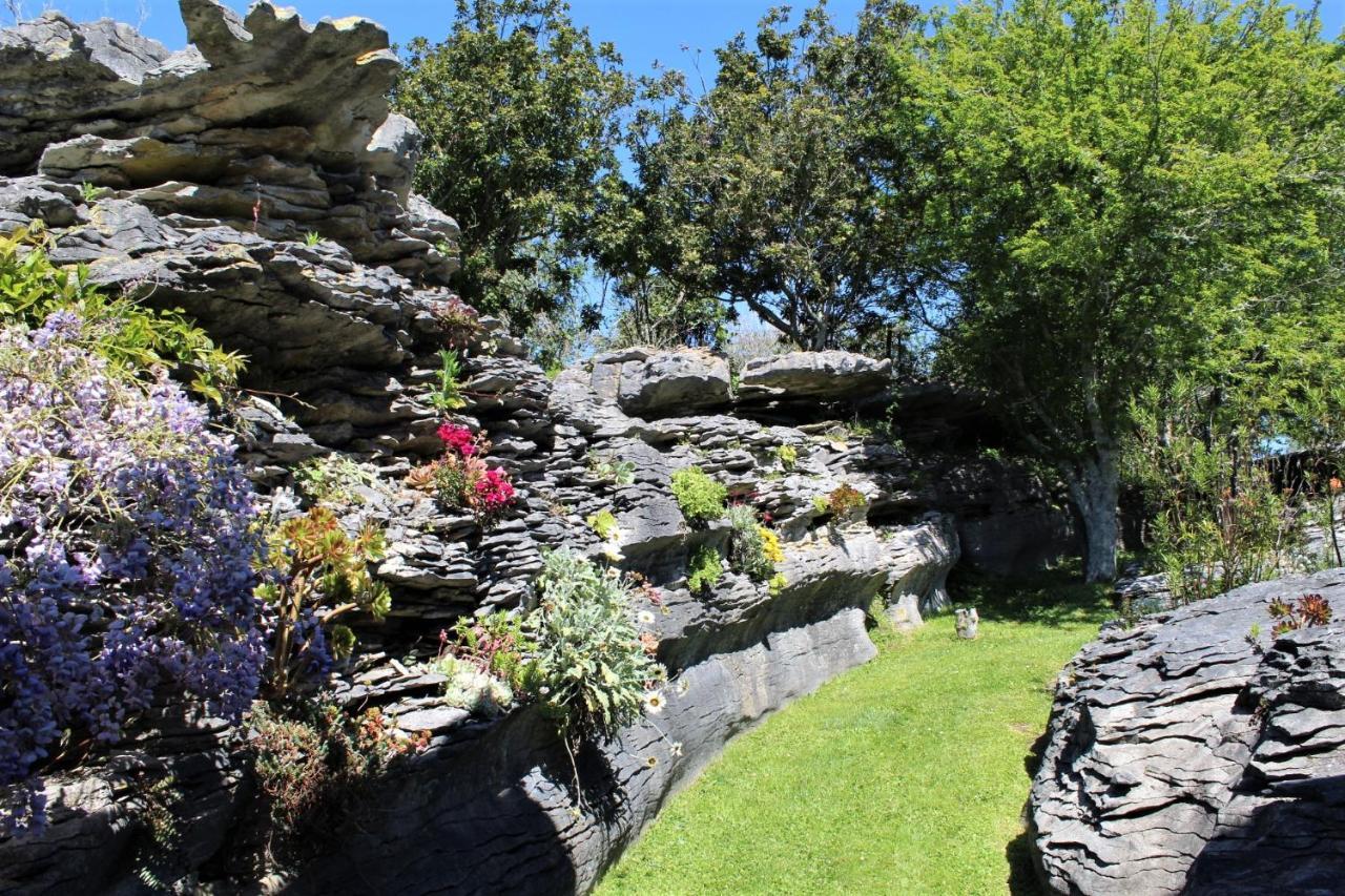 Labyrinth Gardens Guest House Takaka Extérieur photo
