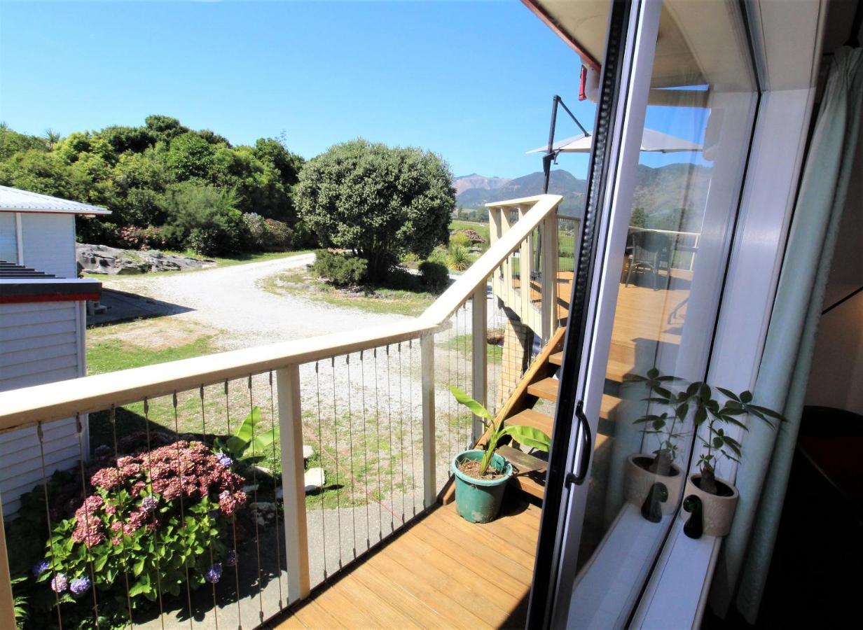 Labyrinth Gardens Guest House Takaka Extérieur photo