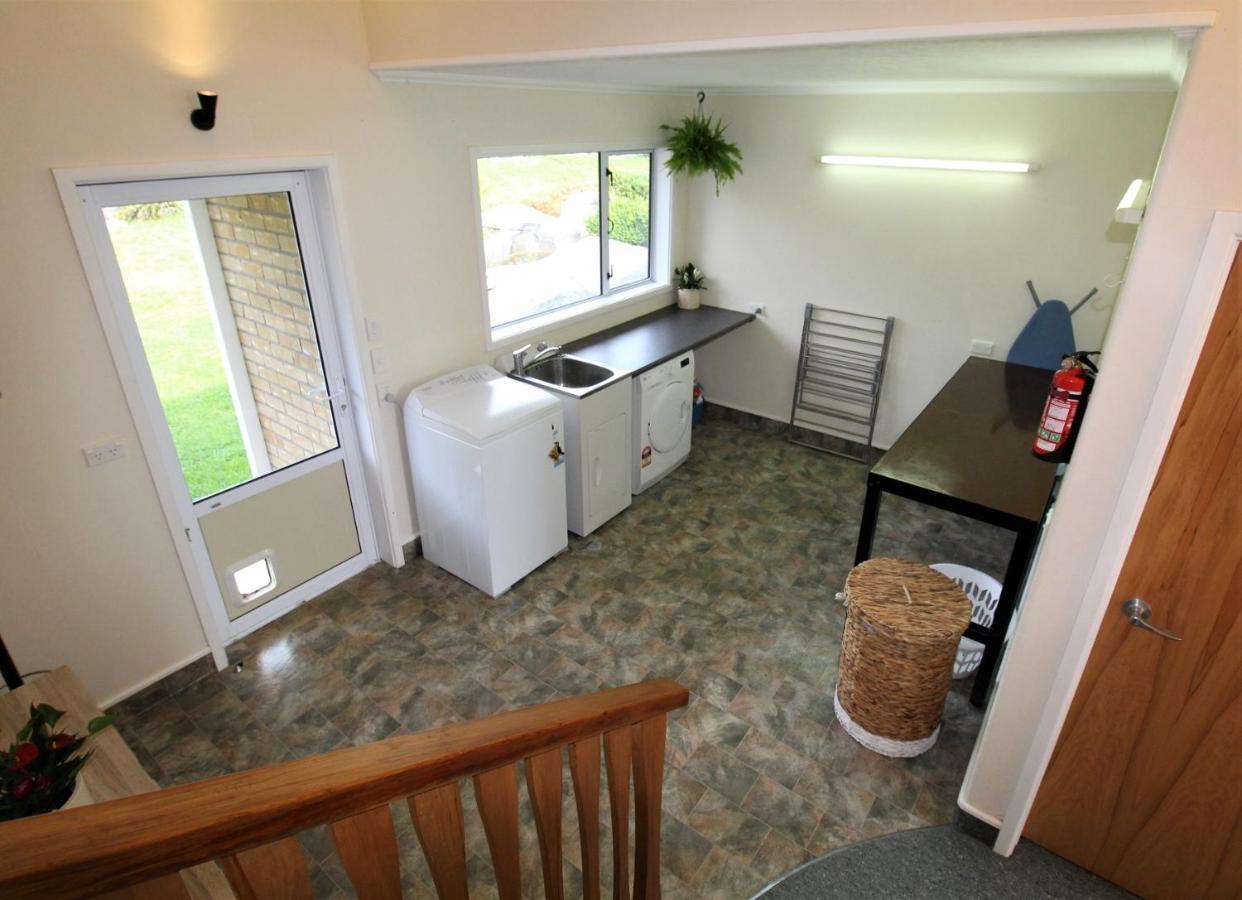 Labyrinth Gardens Guest House Takaka Extérieur photo