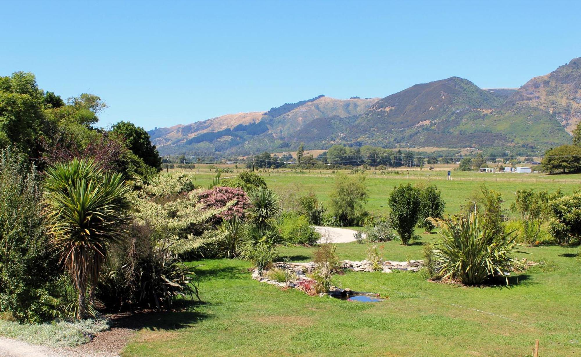 Labyrinth Gardens Guest House Takaka Extérieur photo